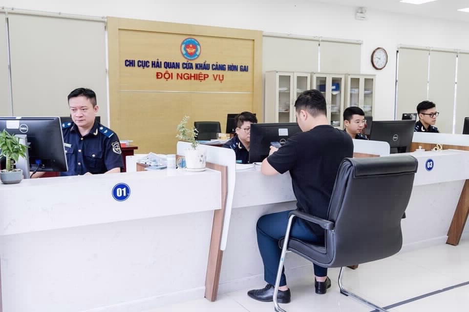 Hoạt động nghiệp vụ tại Chi cục Hải quan Cửa khẩu cảng Hòn Gai, Cục Hải quan Quảng Ninh