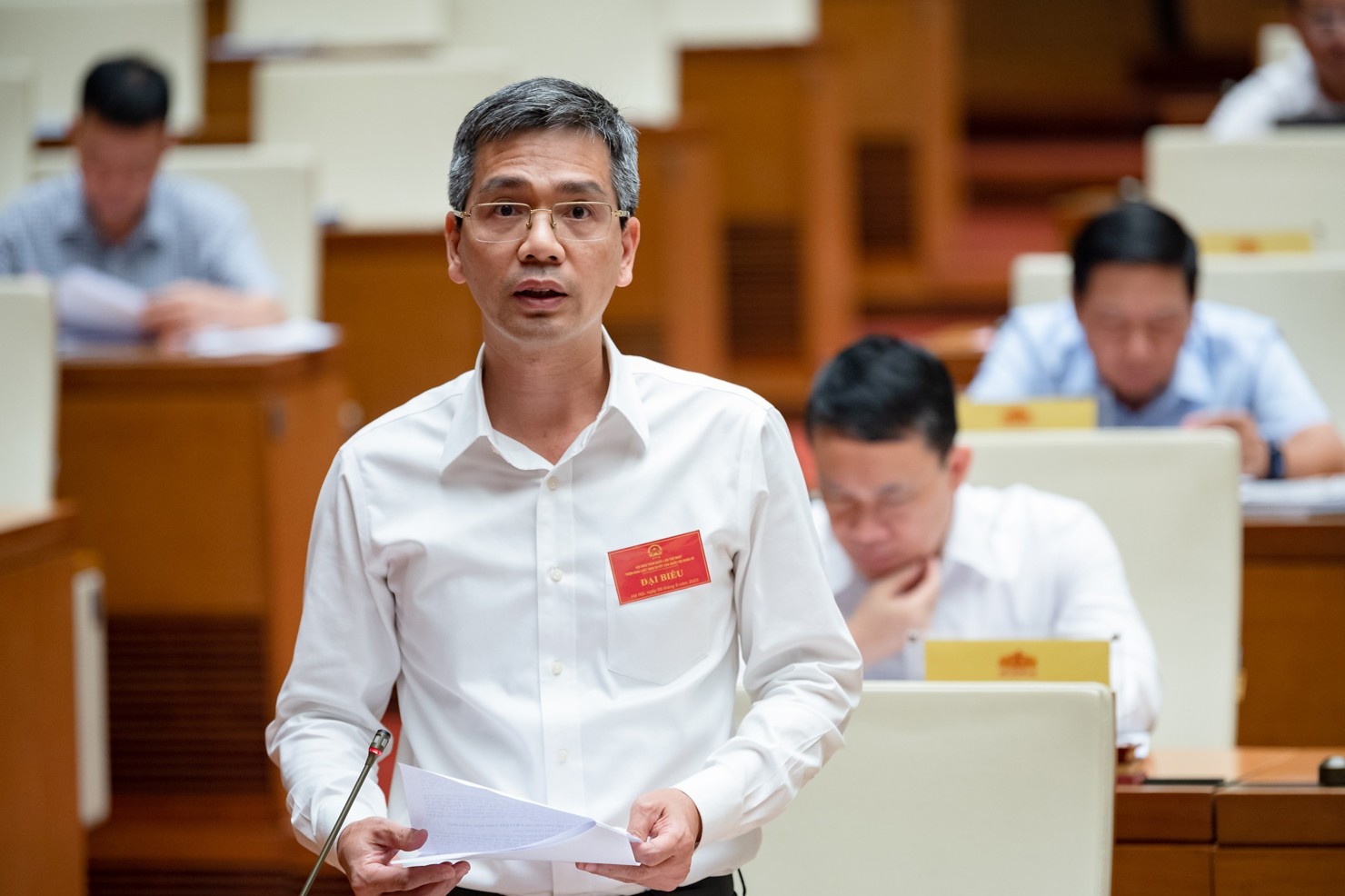 Thứ trưởng Võ Thành Hưng trình bày tham luận tại Hội nghị