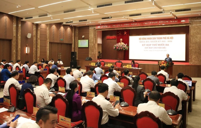 HĐND TP. Hà Nội thông qua Nghị quyết cá biệt về hỗ trợ nạn nhân trong vụ cháy chung cư mini ở quận Thanh Xuân.