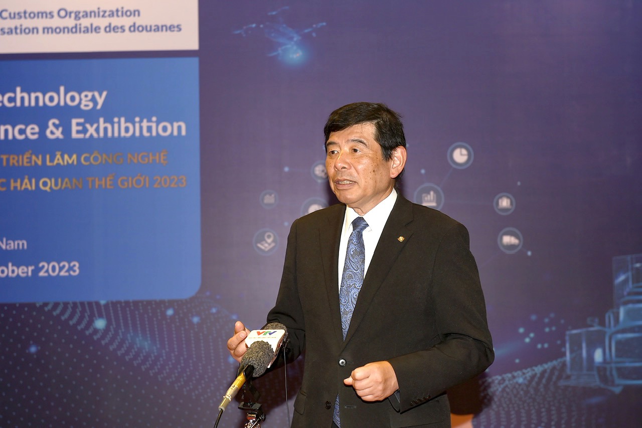 TS. Kunio Mikuriya - Tổng thư ký Tổ chức Hải quan thế giới.