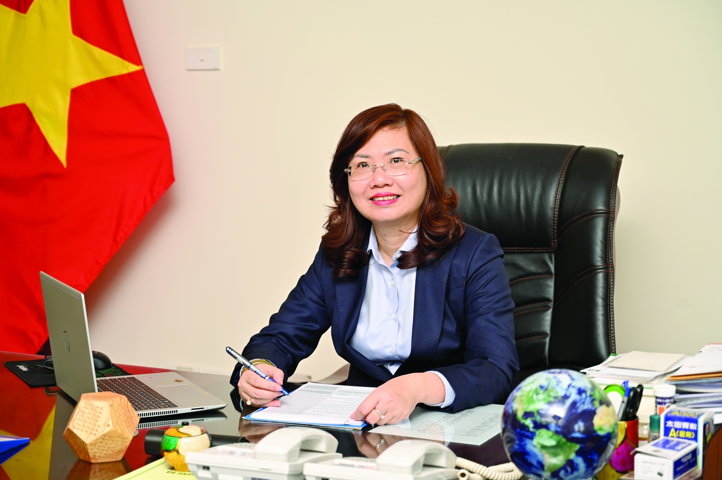Bà Vũ Thị Chân Phương - Chủ tịch Ủy ban Chứng khoán Nhà nước (Bộ Tài chính)