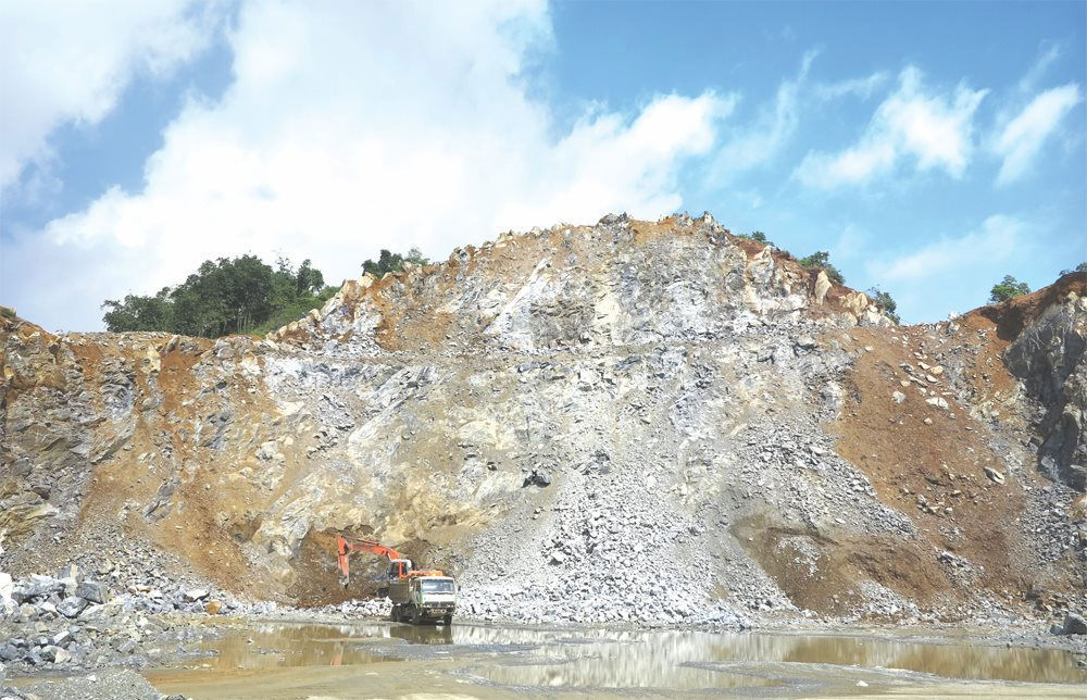 Phó Thủ tướng Trần Hồng Hà vừa ký Quyết định phê duyệt 93 khu vực dự trữ khoáng sản quốc gia đối với 10 loại khoáng sản.