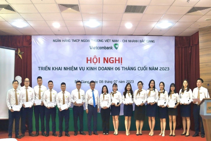 Xây dựng Đảng về đạo đức hiện nay là yêu cầu, nhiệm vụ quan trọng đối với ngành Ngân hàng. Ảnh: internet