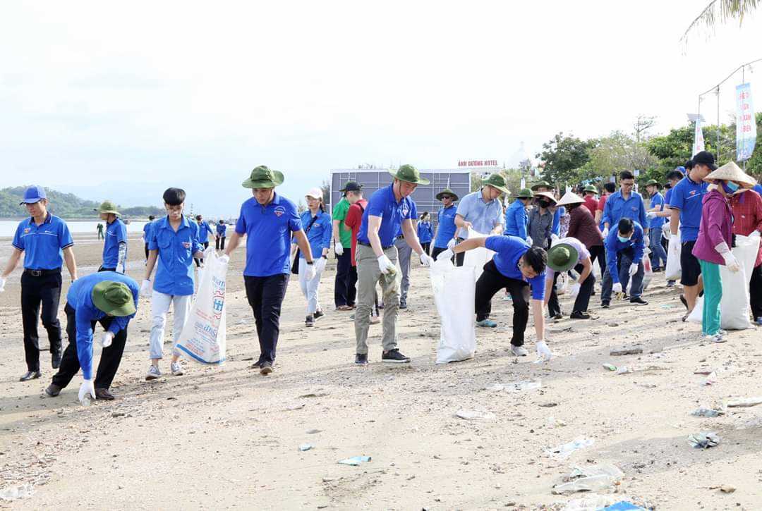 Bảo vệ môi trường là trách nhiệm của toàn hệ thống chính trị và của toàn dân.