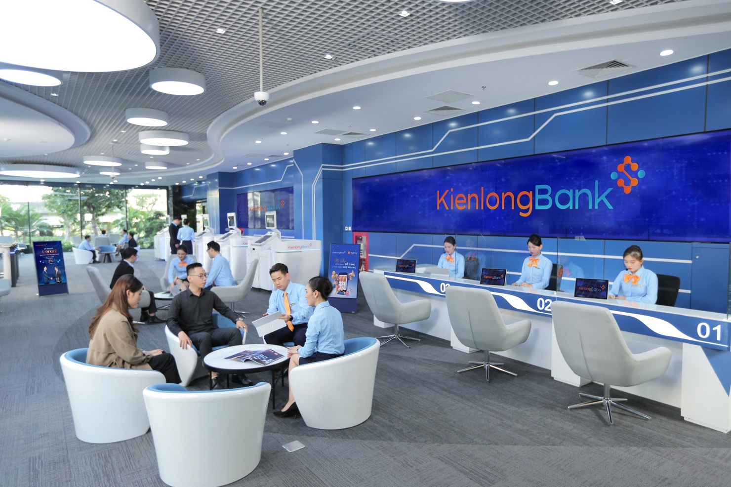 KienlongBank được vinh danh Top 10 Nơi làm việc tốt nhất Việt Nam ngành Ngân hàng. Ảnh: KienlongBank.