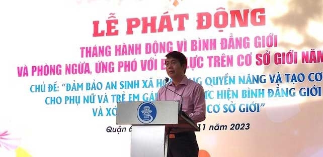 Đồng chí Lê Thanh Bình phát biểu tại buổi lễ. 