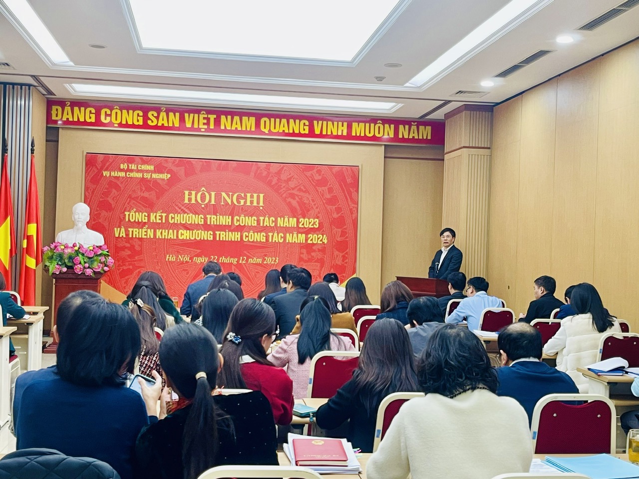Trong năm 2023, Vụ TCHCSN đã hoàn thành cơ bản các nhiệm vụ được Lãnh đạo Bộ giao.