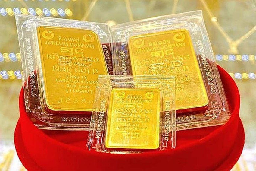 Công ty Vàng bạc đá quý Sài Gòn (SJC) niêm yết giá mua bán vàng miếng SJC tại Hà Nội ở mức 71,7 - 74,72 triệu đồng/lượng. Ảnh minh họa. 