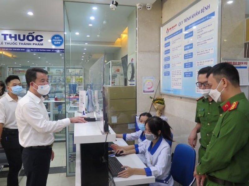 Ngành BHXH Việt Nam phấn đấu 100% dịch vụ công trực tuyến toàn trình được cung cấp trên nhiều phương tiện truy cập khác nhau.