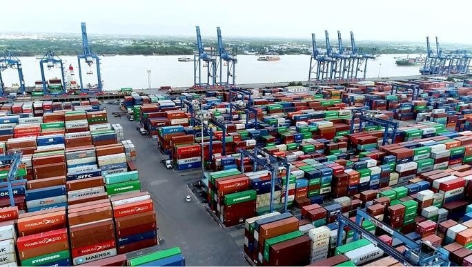 Hàng tồn quá 90 ngày tại các cảng biển tính đến cuối tháng 1/2024 còn 4.845 container. Ảnh: HQ