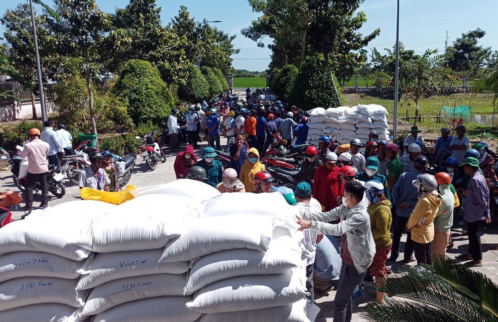 Tổng cục Dự trữ Nhà nước đã thực hiện xuất cấp kịp thời 12.882 tấn gạo hỗ trợ người dân các địa phương.