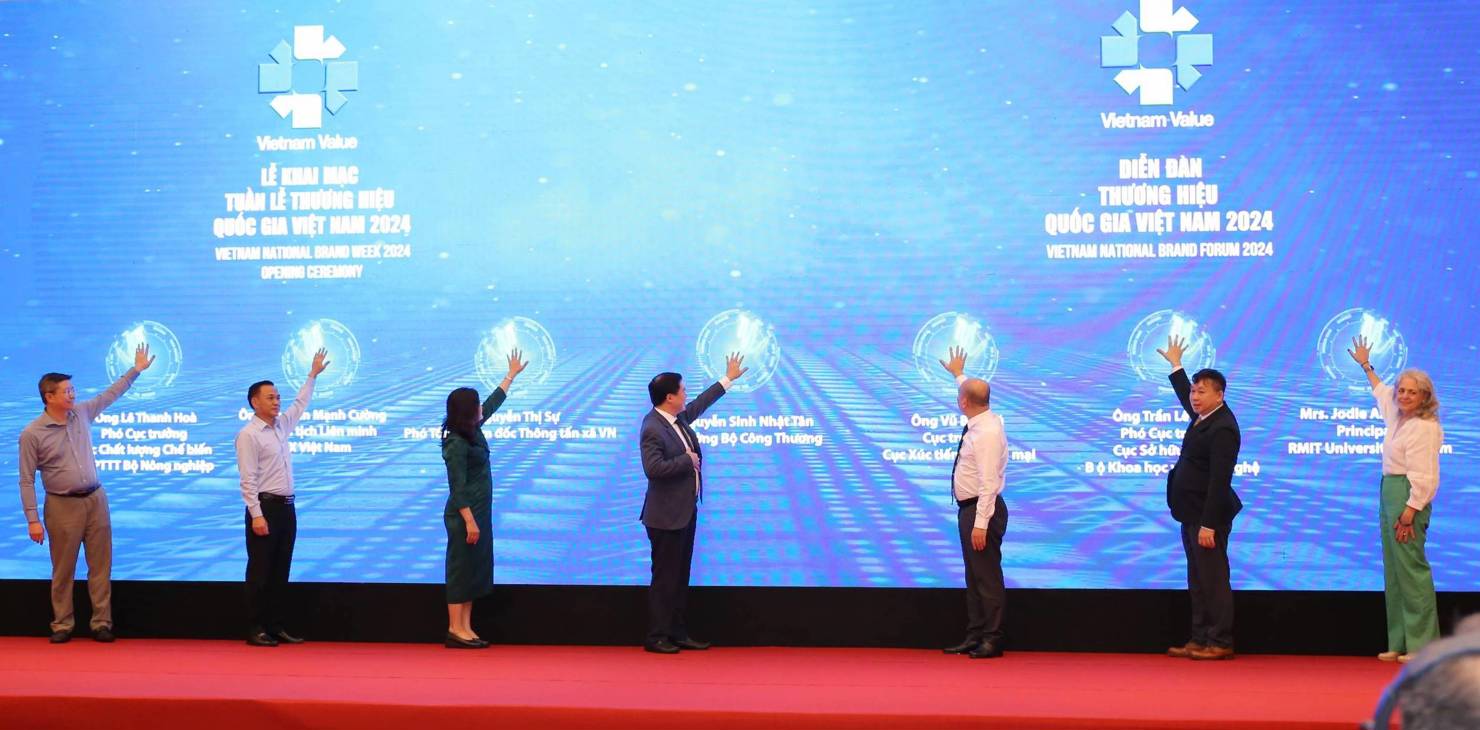 Các đại biểu tham gia nghi thức Khai mạc Tuần lễ Thương hiệu quốc gia Việt Nam năm 2024.