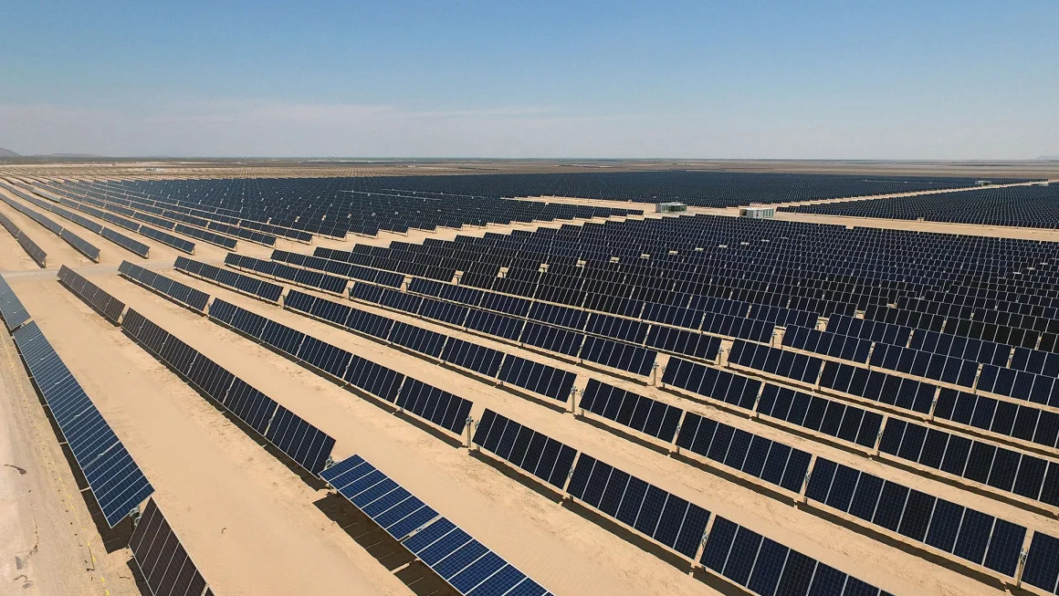 Một nhà máy điện mặt trời ở bang Mexico đang phát triển bùng nổ trong năm 2023.