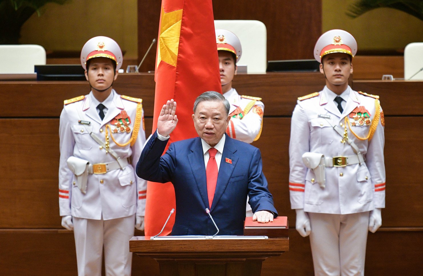 Chủ tịch nước Tô Lâm tuyên thệ nhậm chức. 