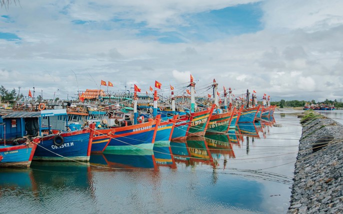 Lãnh đạo UBND các tỉnh, thành phố rà soát, chủ động sơ tán người dân ra khỏi khu vực nguy hiểm để bảo đảm an toàn.