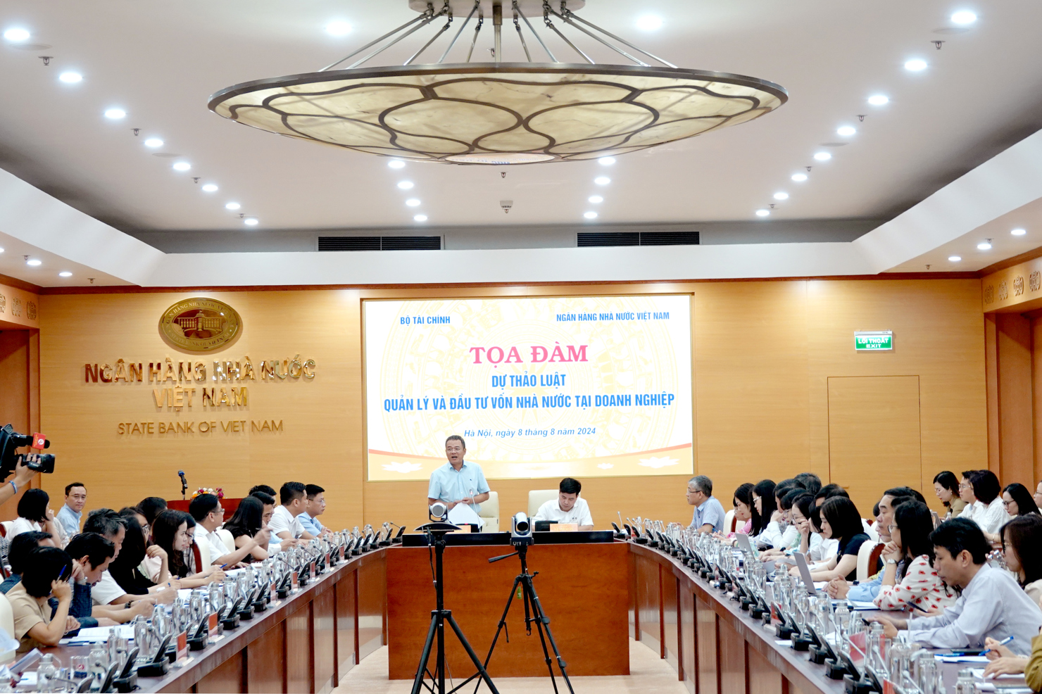 Toàn cảnh Toạ đàm.