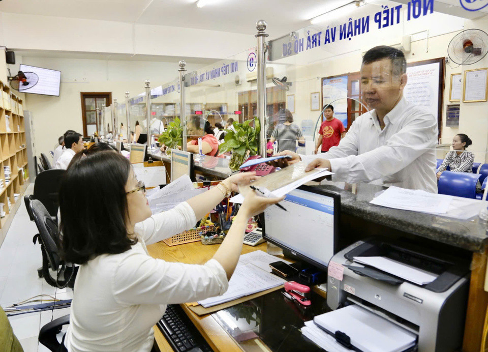 Thống nhất phương án của Chính phủ trình Quốc hội xem xét mức bình quân tiền lương làm căn cứ đóng BHXH để tính lương hưu, trợ cấp một lần.