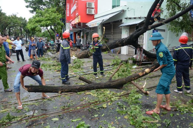 Nhiều địa phương bị thiệt hại nặng nề do bão số 3 và mưa lũ sau bão.