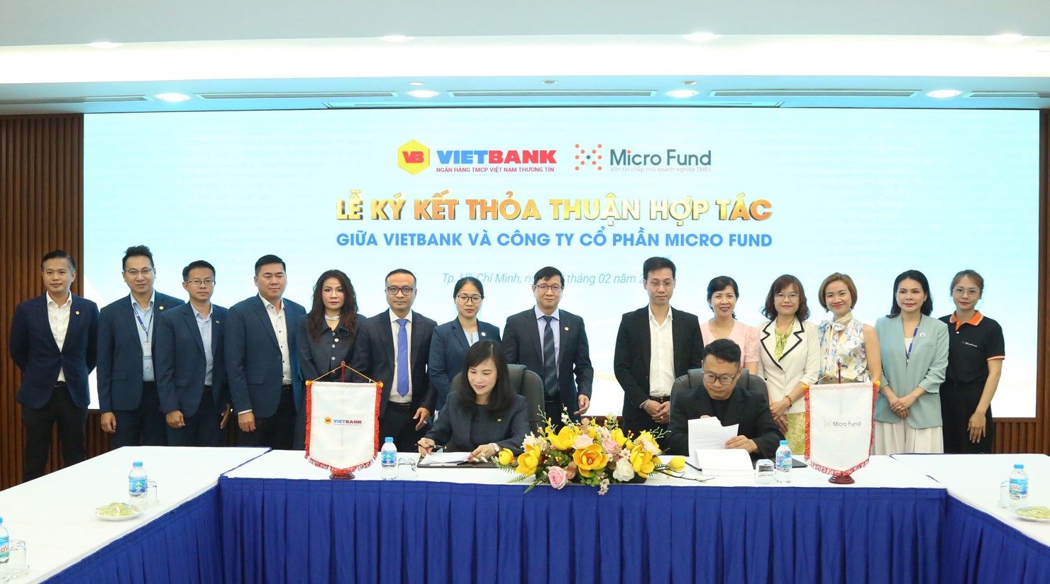 Vietbank và Micro Fund ký kết thỏa thuận hợp tác. Ảnh: Vietbank