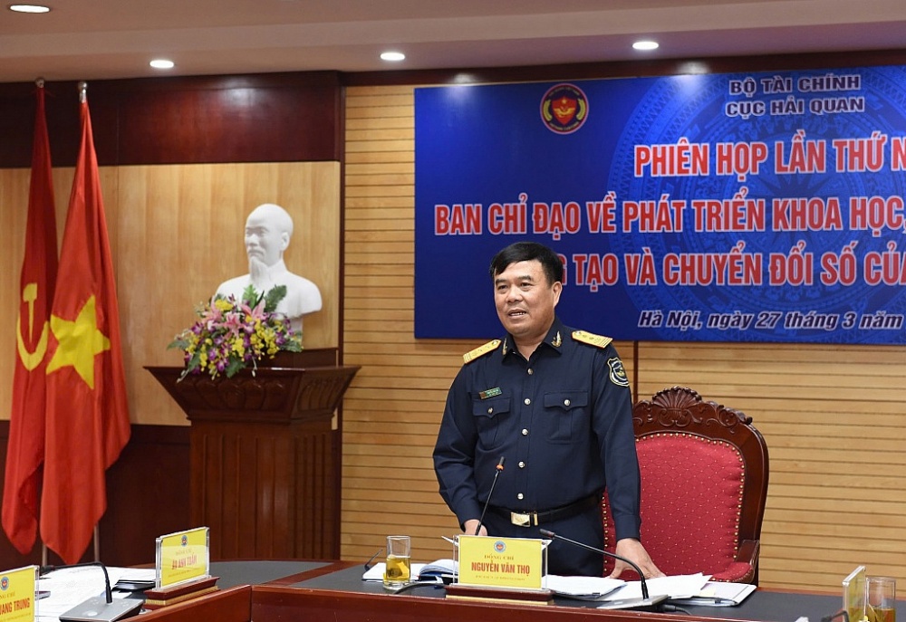 Cục trưởng Nguyễn Văn Thọ phát biểu định hướng tại phiên họp.
