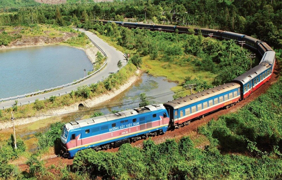 Thủ tướng yêu cầu đẩy nhanh tiến độ triển khai dự án đường sắt Lào Cai - Hà Nội - Hải Phòng. Ảnh: minh họa/VGP