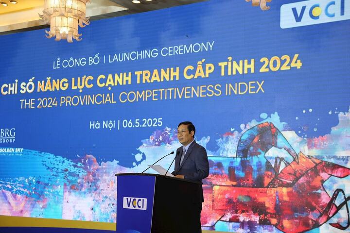Ông Phạm Tấn Công - Chủ tịch VCCI phát biểu tại buổi lễ công bố