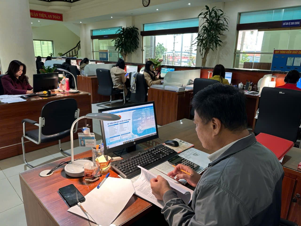 Hoạt động nghiệp vụ của công chức phòng Kế toán Nhà nước KBNN khu vực V