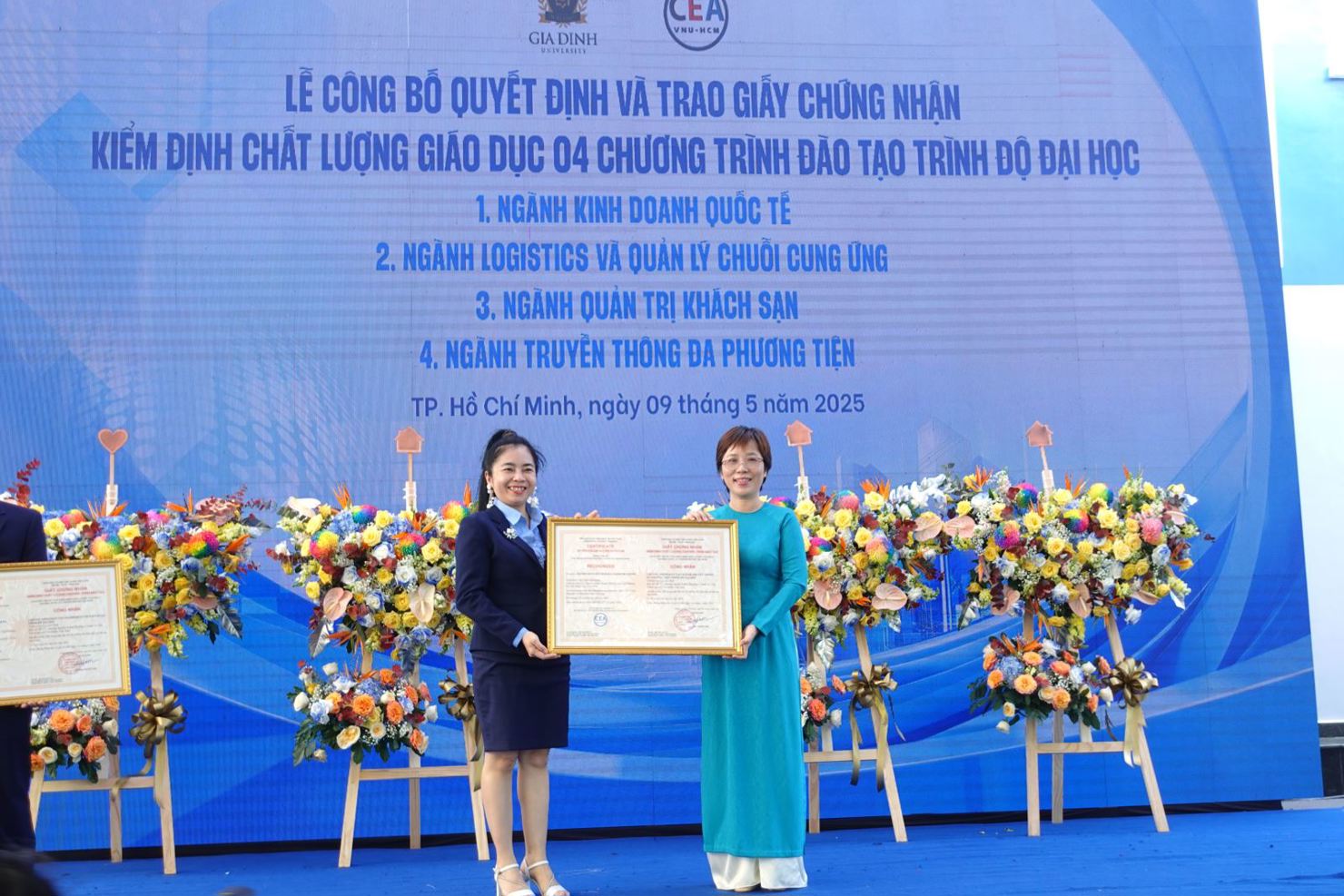 Trường Đại học Gia Định nhận chứng nhận đạt kiểm định chất lượng giáo dục từ Trung tâm Kiểm định chất lượng giáo dục - Đại học Quốc gia TP Hồ Chí Minh