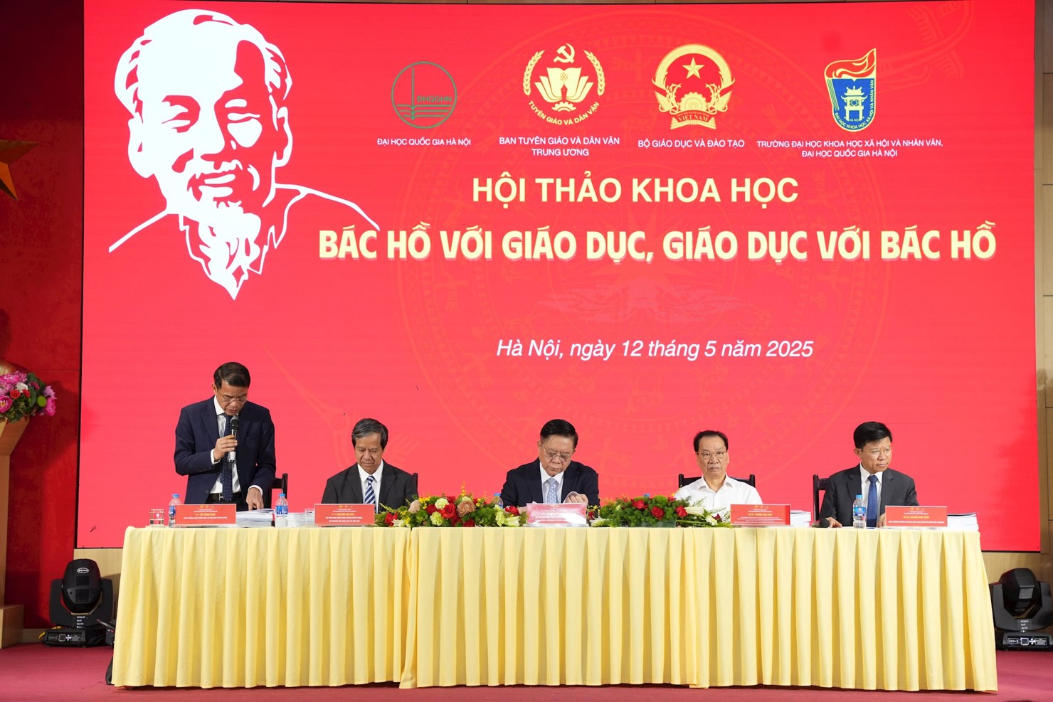 Hội thảo khoa học quốc gia “Bác Hồ với giáo dục, giáo dục với Bác Hồ”
