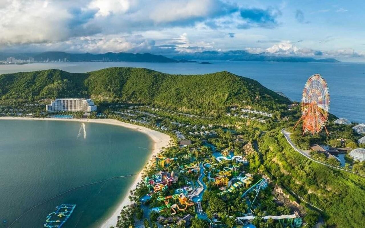 Vinpearl hiện đang sở hữu và vận hành 31 cơ sở lưu trú với tổng cộng 16.100 phòng trên cả nước.