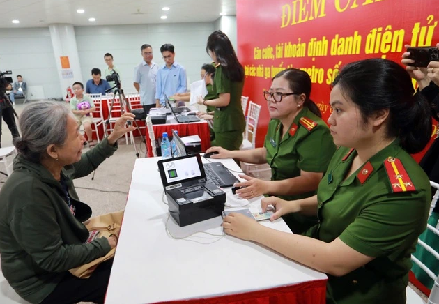 Công an TP. Hồ Chí Minh kêu gọi các cơ quan, tổ chức, doanh nghiệp trên địa bàn nhanh chóng đăng ký tài khoản định danh điện tử.