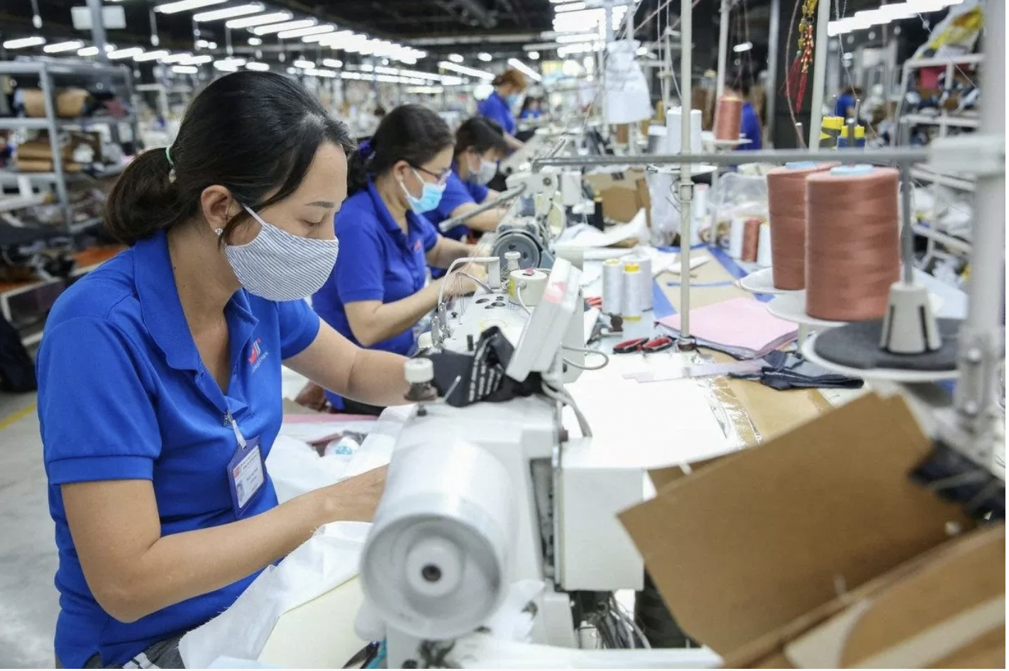 Bộ Công Thương đặt mục tiêu kim ngạch xuất nhập khẩu năm 2025 tăng trưởng khoảng 12% so với năm 2024.