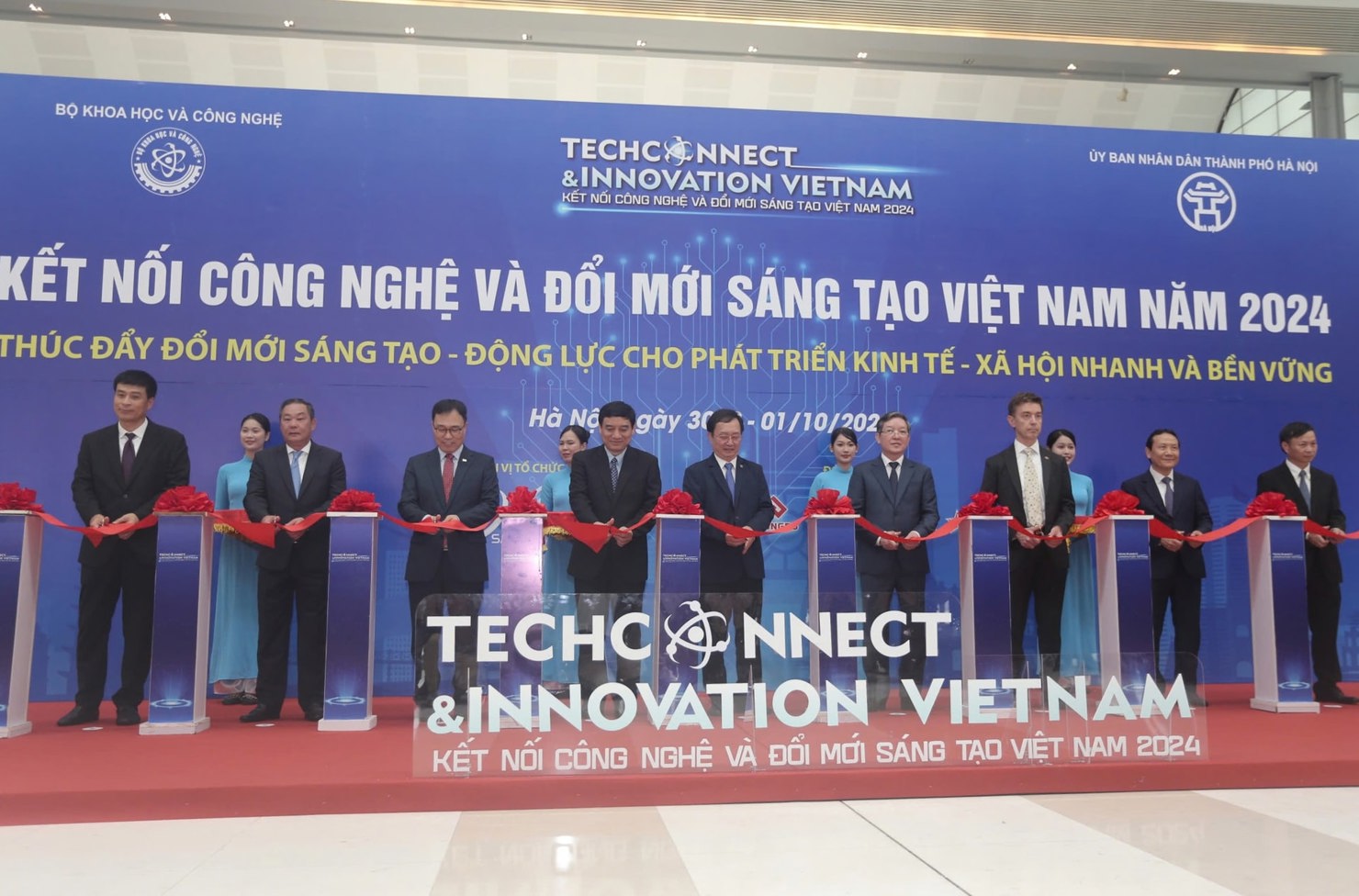 Sự kiện Kết nối công nghệ và đổi mới sáng tạo Việt Nam năm 2024 được UBND TP. Hà Nội phối hợp với Bộ Khoa học - Công nghệ tổ chức.