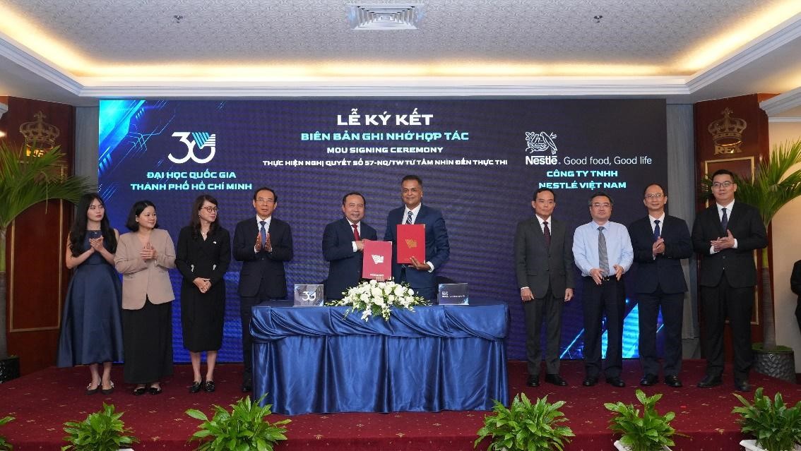 Nestlé Việt Nam và Đại học Quốc gia Thành phố Hồ Chí Minh ký kết hợp tác thực thi mô hình “3 nhà”