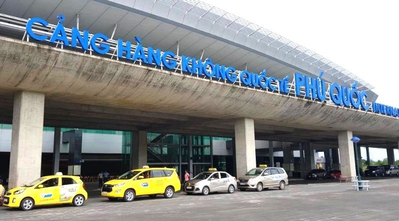 Tài sản kết cấu hạ tầng sân bay Phú Quốc được chuyển từ Bộ Xây dựng về UBND tỉnh Kiên Giang.