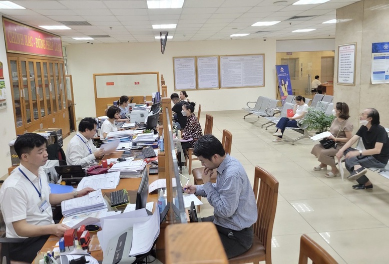 Tiếp tục đẩy mạnh phân cấp, phân quyền trong các ngành, lĩnh vực.