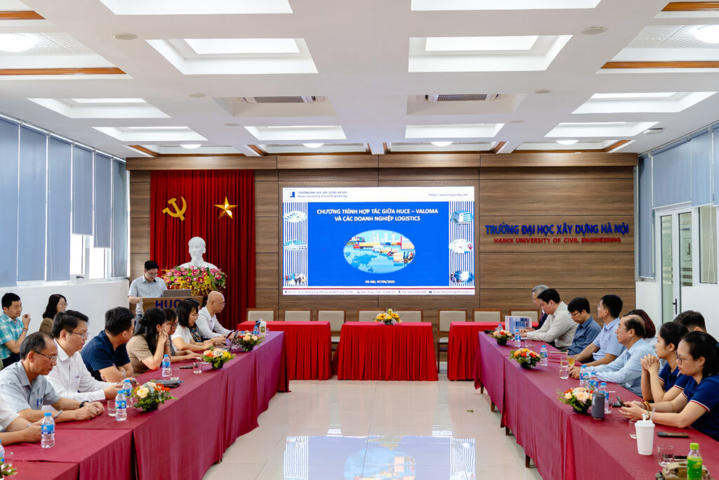 Hiệp hội Phát triển nhân lực logistics Việt Nam (VALOMA) gặp làm việc với Trường Đại học Xây dựng Hà Nội