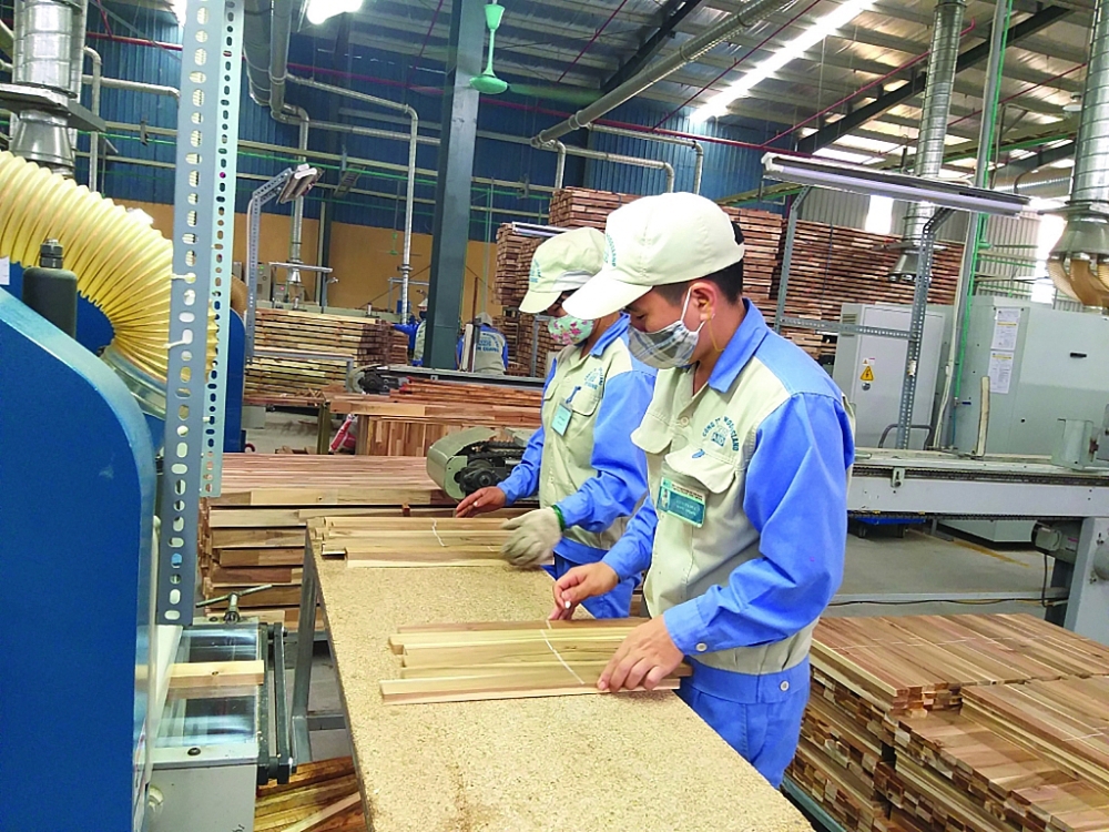 Gỗ Việt còn nhiều cơ hội để gia tăng thị phần trên thị trường đồ gỗ thế giới. Ảnh: XT