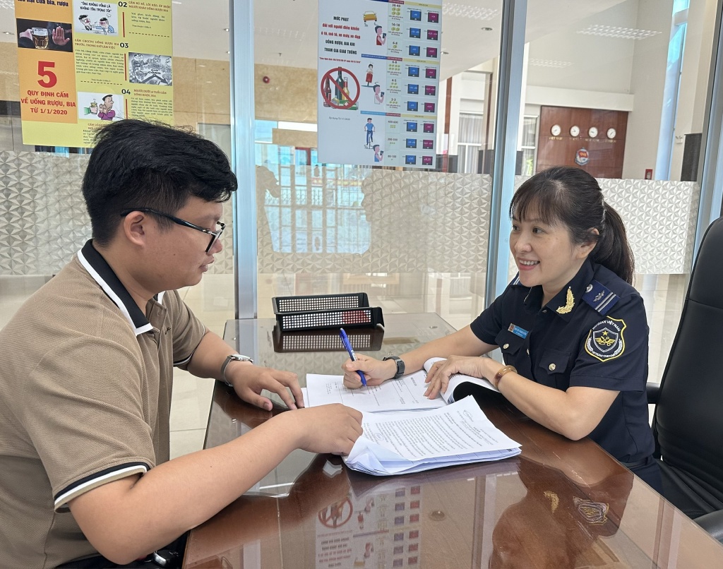 Chi cục Hải quan khu vực XV tích cực thực hiện đa dạng các hoạt động hỗ trợ doanh nghiệp.