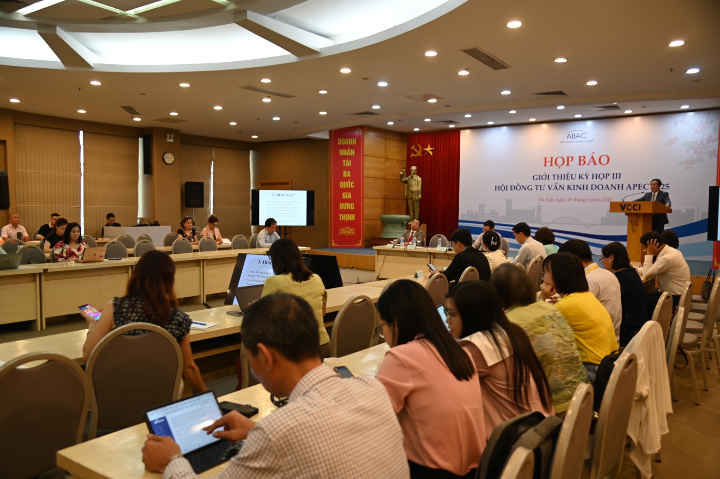 Họp báo giới thiệu Kỳ họp lần thứ ba của Hội đồng Tư vấn Kinh doanh APEC (ABAC III) năm 2025.