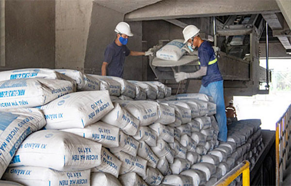 Các doanh nghiệp kinh doanh xi măng cần thực hiện kê khai giá đúng quy định.
