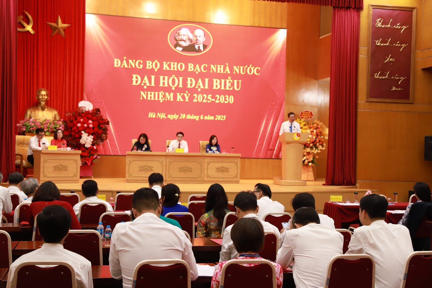 Toàn cảnh Đại hội đại biểu Đảng bộ KBNN nhiệm kỳ 2025 - 2030
