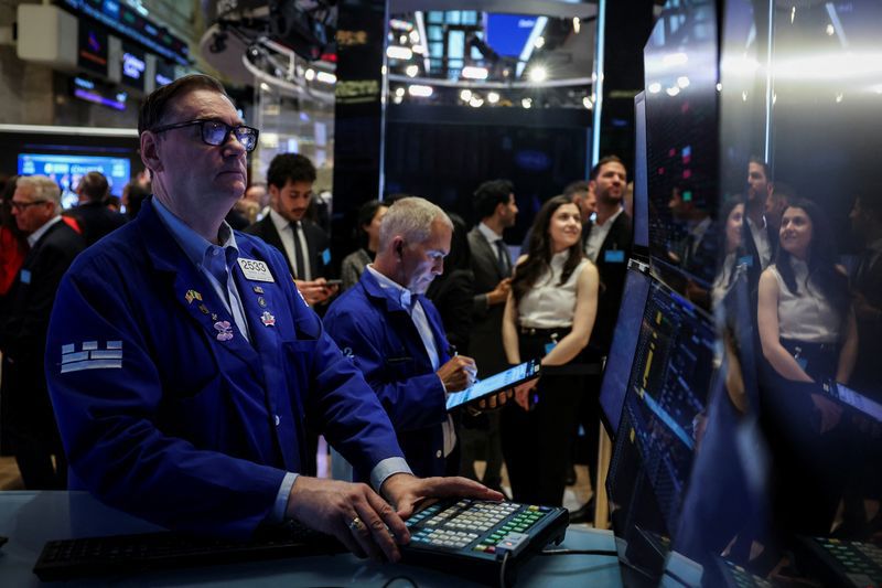 Tâm lý nhà đầu tư vẫn còn thận trọng. Nguồn ảnh: Investing