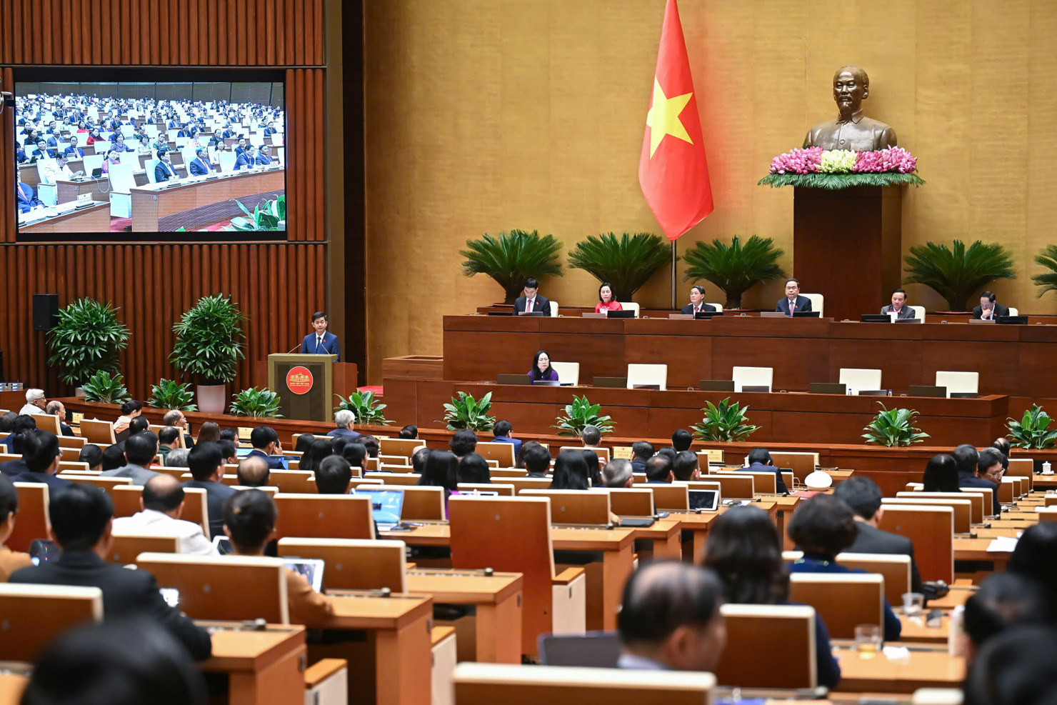 Quang cảnh phiên họp sáng 27/6 của Quốc hội.
