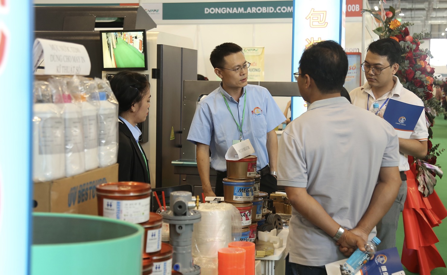 Công an tỉnh Đồng Nai đã bắt đầu cấp định danh điện tử cho người đại diện pháp luật doanh nghiệp FDI. Ảnh: Lê Văn