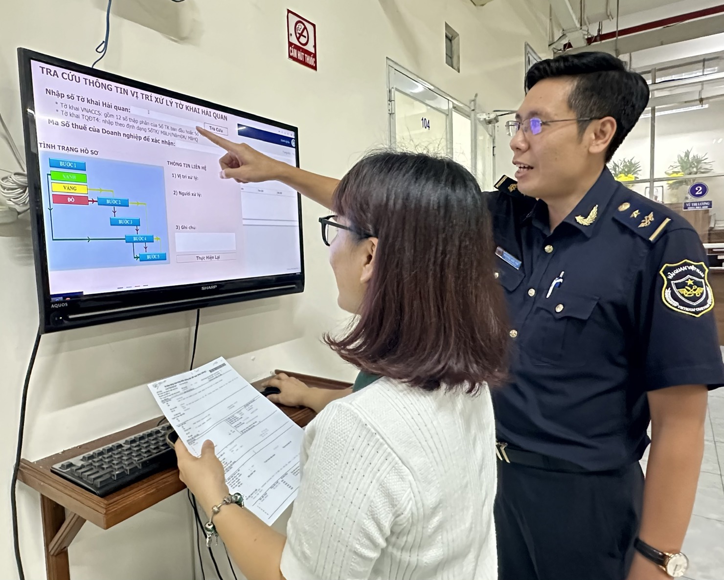 Các đơn vị ngành Tài chính chú trọng công tác cải cách thủ tục hành chính. Ảnh: T.H