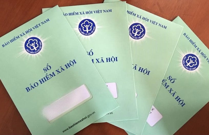 Sổ bảo hiểm xã hội bản giấy vẫn được cấp khi người tham gia có yêu cầu.