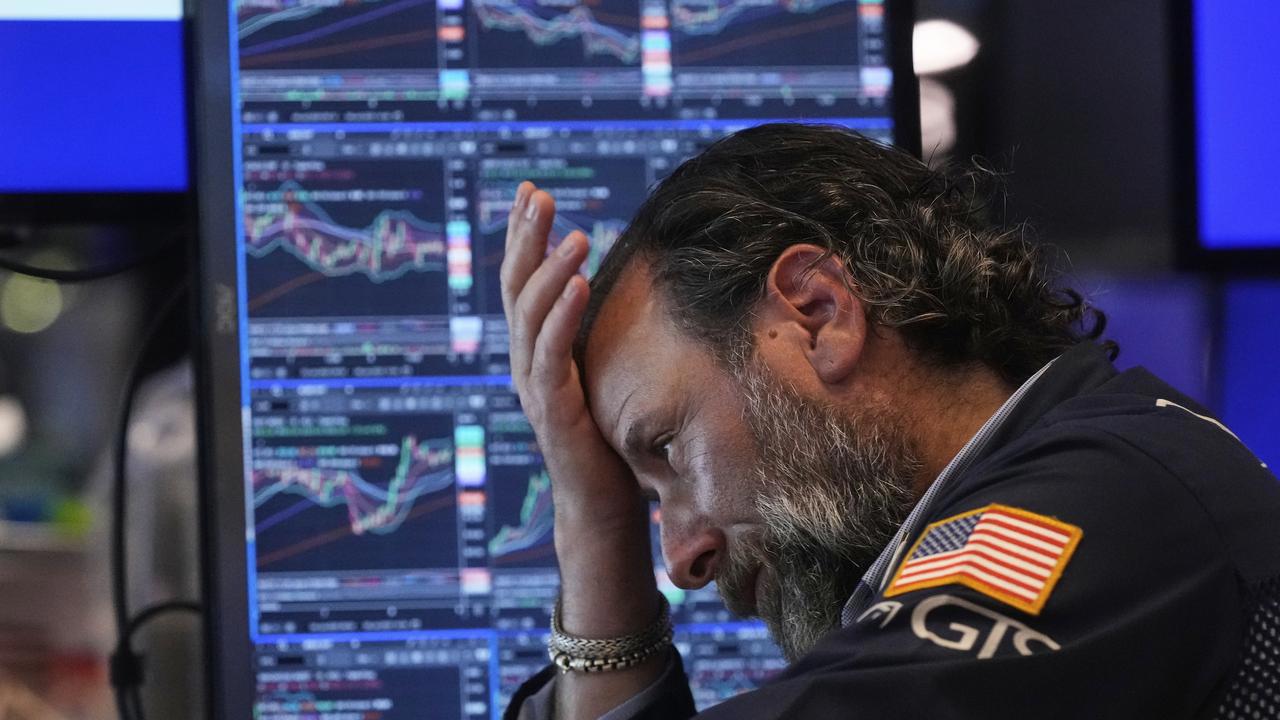 Chỉ số S&P 500 lùi khỏi đỉnh lịch sử khi giảm 20,71 điểm (-0,33%) còn 6.259,75 điểm. Ảnh Internet