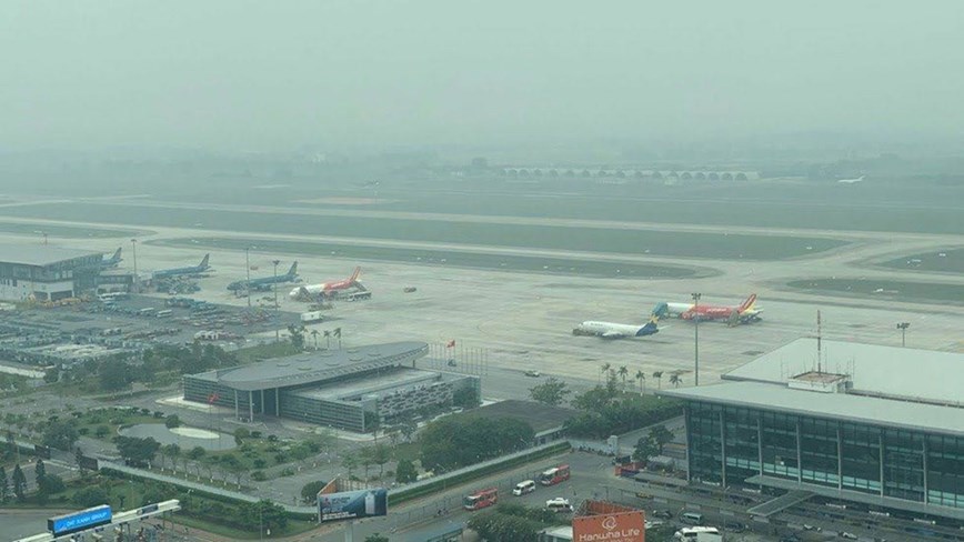 Ngành Hàng không khẩn trương triển khai các biện pháp ứng phó bão số 3 (bão Wipha).