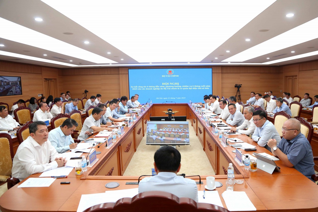 Hội nghị đánh giá công tác 6 tháng đầu năm 2025 và phương hướng, nhiệm vụ 6 tháng cuối năm 2025 của các bongdaso net nghiệp do Bộ Tài chính làm cơ quan đại diện chủ sở hữu.